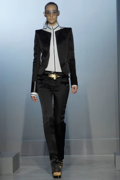 Look 5